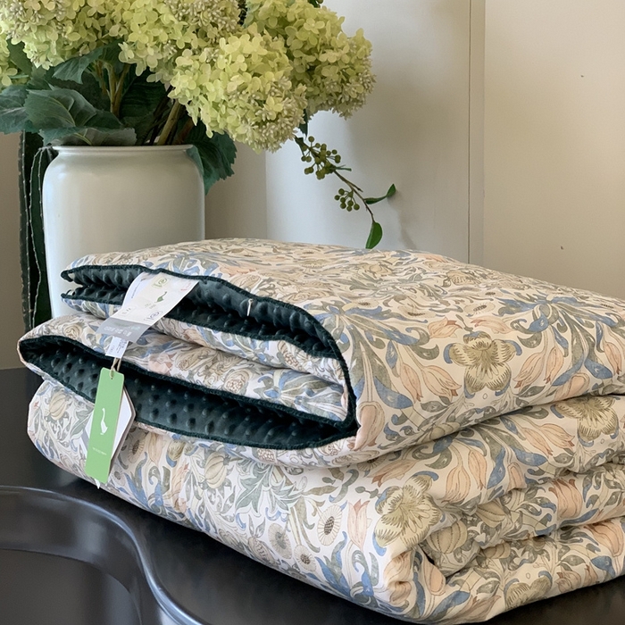 91家纺网 家纺一手货源 找家纺 汇庭 2025秋冬新款·幸运双豆春秋被系列 蔓德琳绿