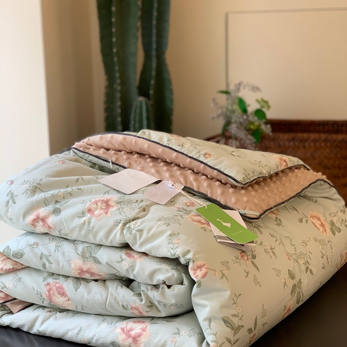 91家纺网 家纺一手货源 找家纺 汇庭 2025秋冬新款·幸运双豆春秋被系列 玫瑰日记