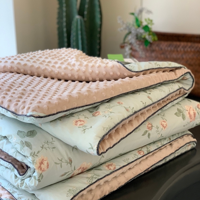 91家纺网 家纺一手货源 找家纺 汇庭 2025秋冬新款·幸运双豆春秋被系列 玫瑰日记