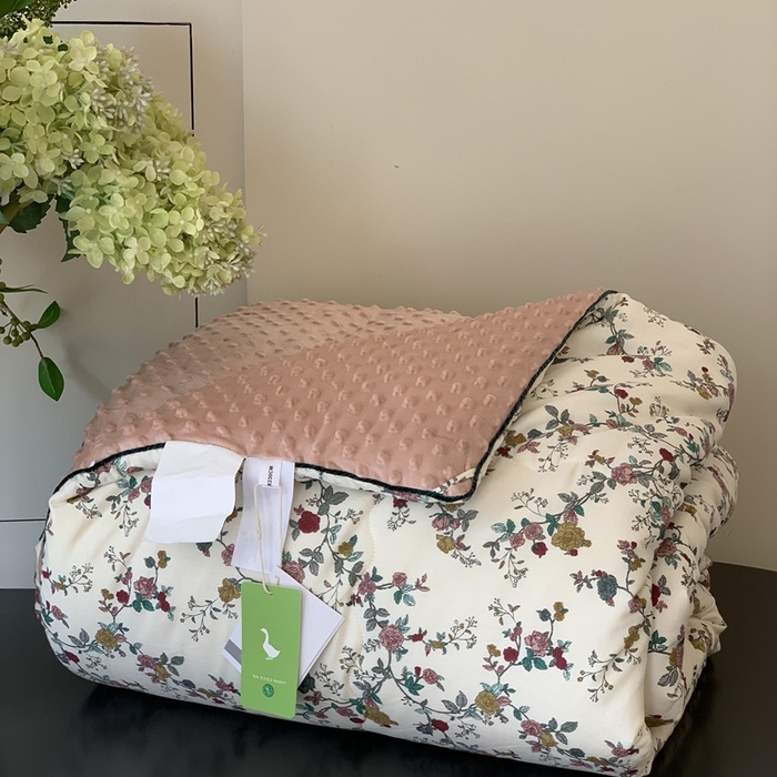 91家纺网 家纺一手货源 找家纺 汇庭 2025秋冬新款·幸运双豆春秋被系列 奈雪