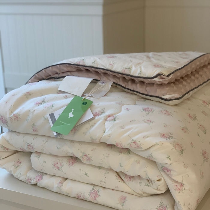 91家纺网 家纺一手货源 找家纺 汇庭 2025秋冬新款·幸运双豆春秋被系列 若兮粉