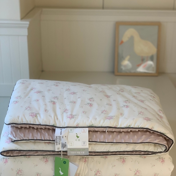 91家纺网 家纺一手货源 找家纺 汇庭 2025秋冬新款·幸运双豆春秋被系列 若兮粉