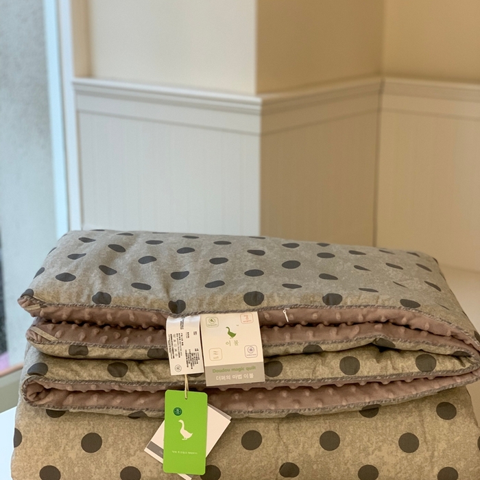 91家纺网 家纺一手货源 找家纺 汇庭 2025秋冬新款·幸运双豆春秋被系列 时尚波点