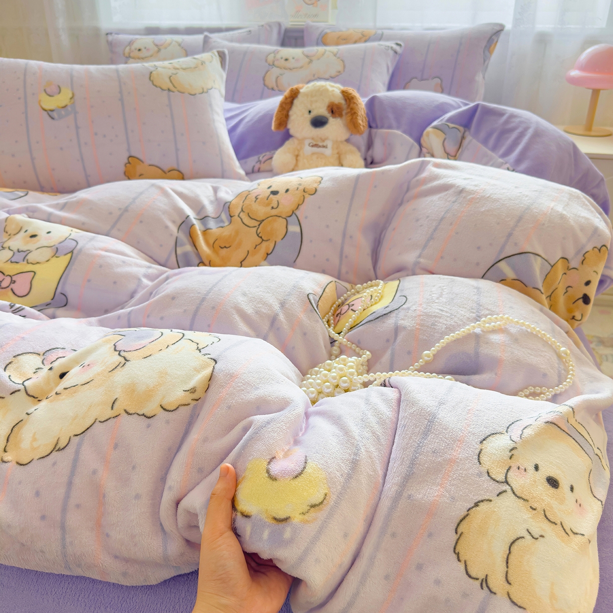 91家纺网 家纺一手货源 找家纺 灿哈家纺 2025新款200g加厚款小清新牛奶绒印花四件套