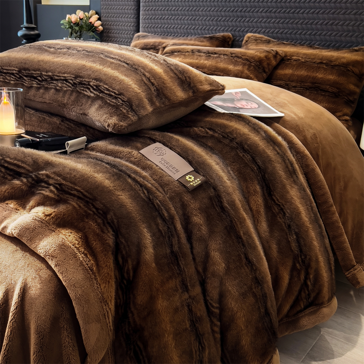 91家纺网 家纺一手货源 找家纺 慕木家纺 2025新款轻奢大金貂拉链毛毯被雪山飞狐系列 雪山飞狐-棕咖