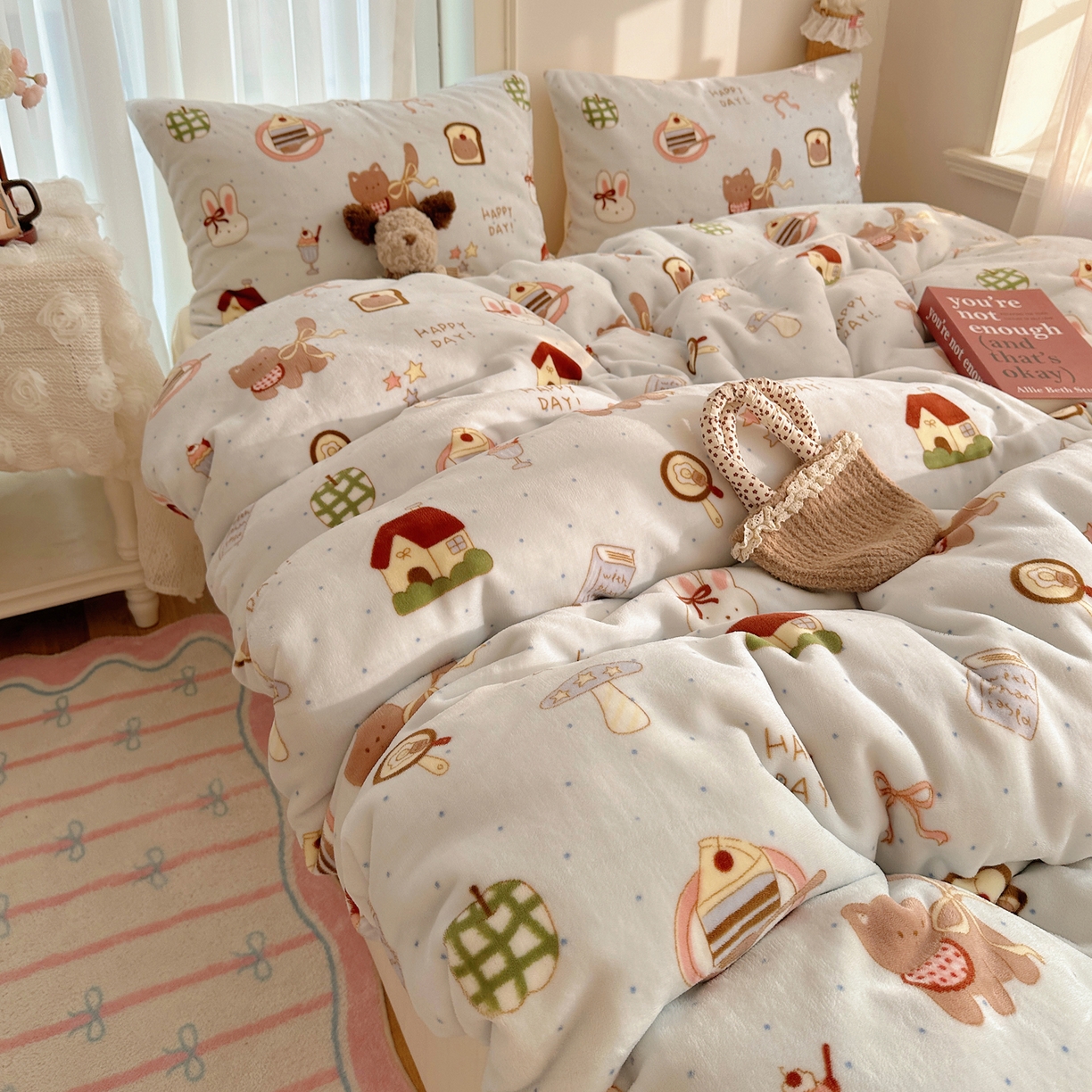 91家纺网 家纺一手货源 找家纺 耀达家居 爆款2025新款ins小清新少女奶油卡通可爱加厚200克牛奶绒四件套 猫猫烘焙屋