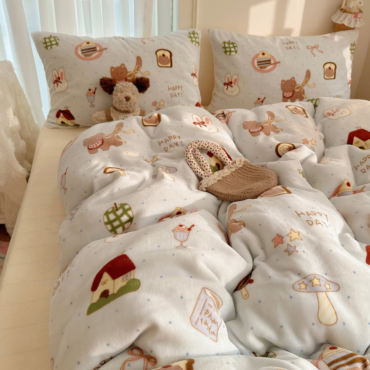 91家纺网 家纺一手货源 找家纺 耀达家居 爆款2025新款ins小清新少女奶油卡通可爱加厚200克牛奶绒四件套 猫猫烘焙屋