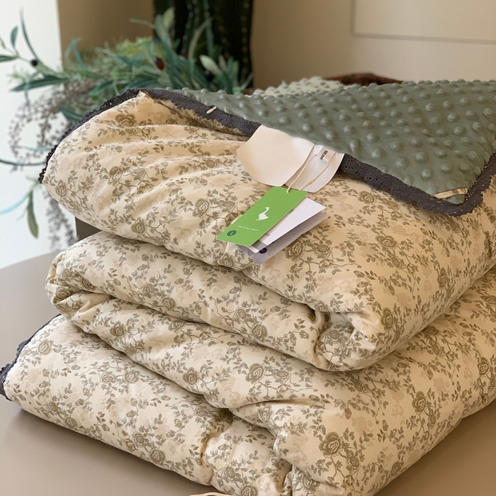 91家纺网 家纺一手货源 找家纺 汇庭 2025秋冬新款·幸运双豆春秋被系列 尤美尔