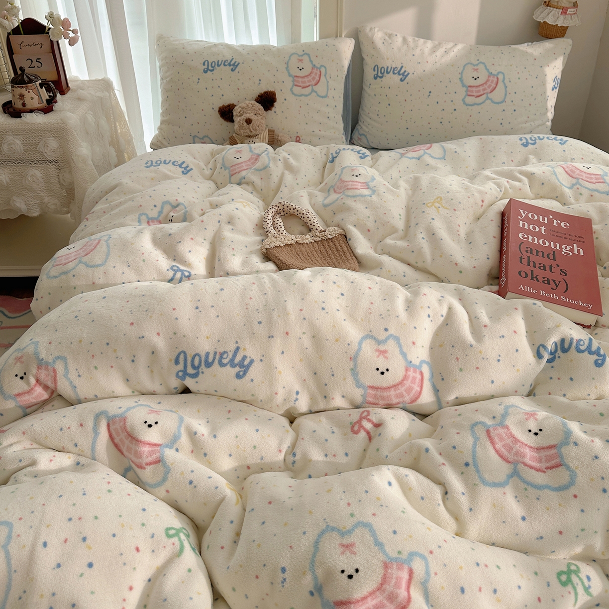 耀达家居 爆款2025新款ins小清新少女奶油卡通可爱加厚200克牛奶绒四件套 奶芙狗狗