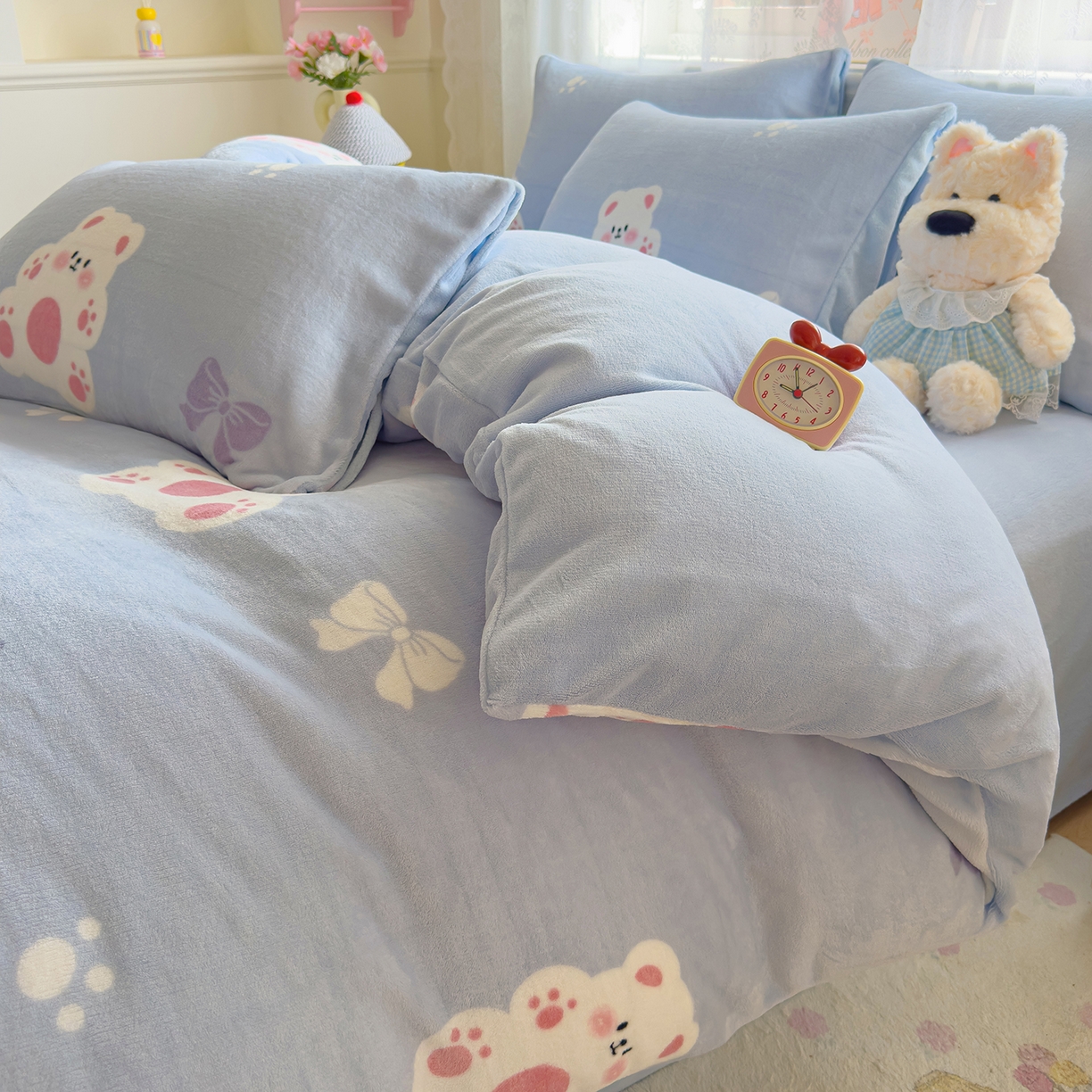 91家纺网 家纺一手货源 找家纺 灿哈家纺 2025新款200g加厚款小清新牛奶绒印花四件套