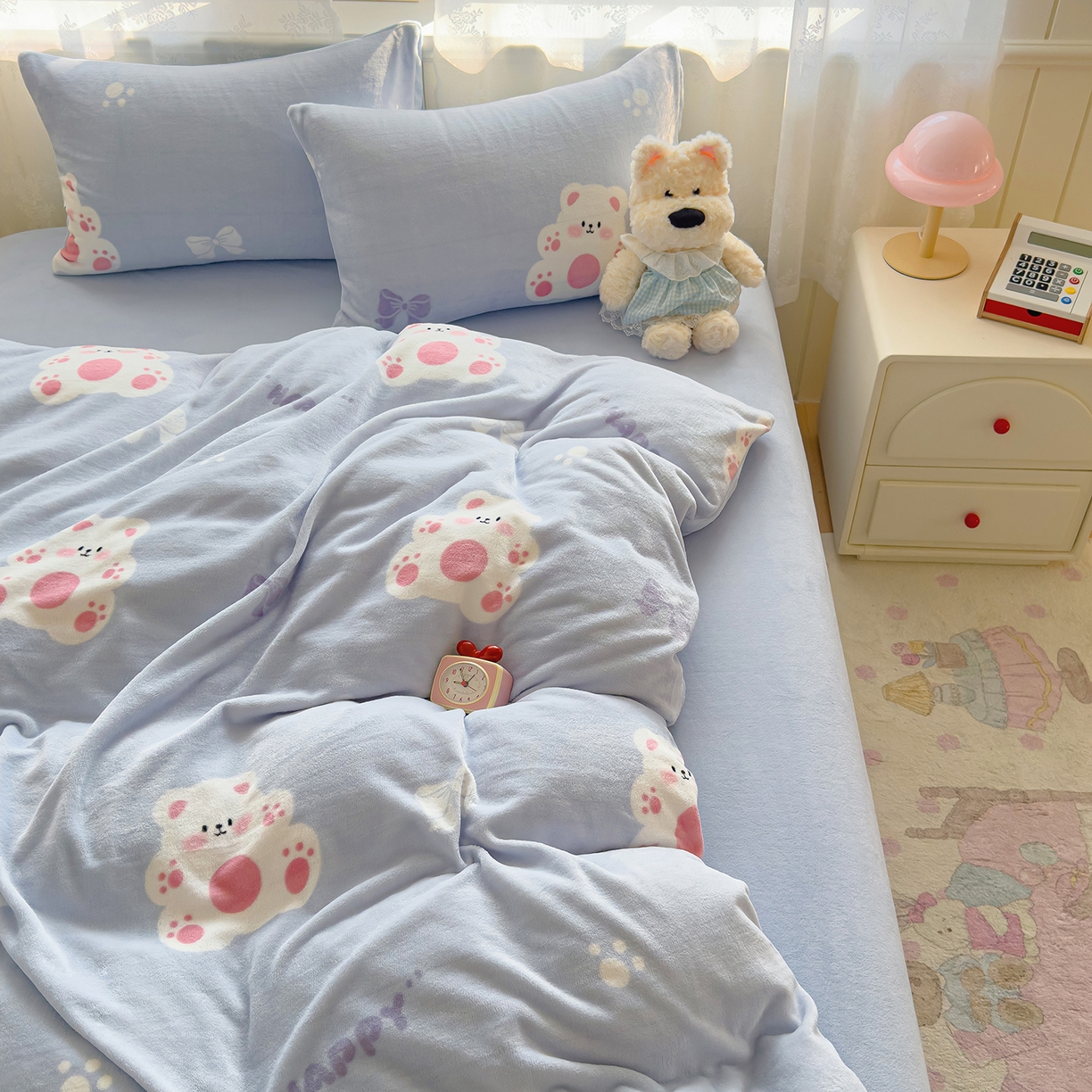 91家纺网 家纺一手货源 找家纺 灿哈家纺 2025新款200g加厚款小清新牛奶绒印花四件套