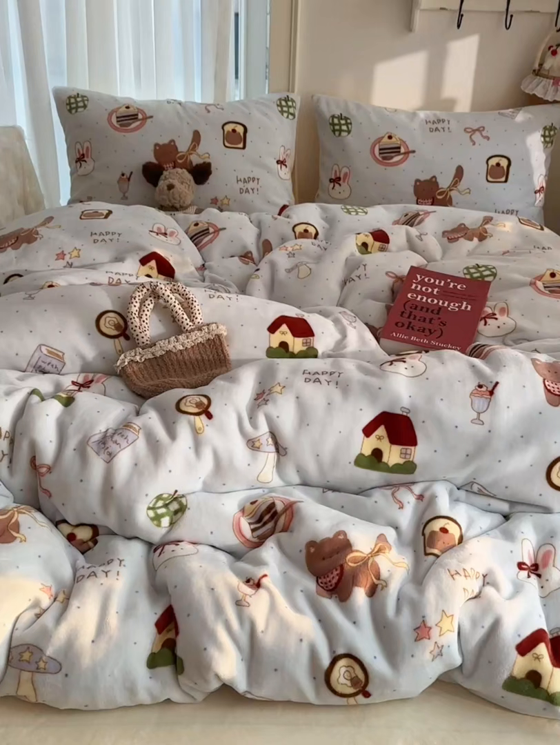 91家纺网 家纺一手货源 找家纺 耀达家居 爆款2025新款ins小清新少女奶油卡通可爱加厚200克牛奶绒四件套 费尔岛小狗