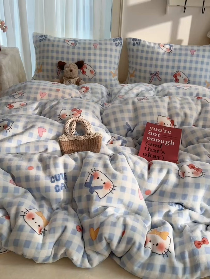 91家纺网 家纺一手货源 找家纺 耀达家居 爆款2025新款ins小清新少女奶油卡通可爱加厚200克牛奶绒四件套 奶芙狗狗