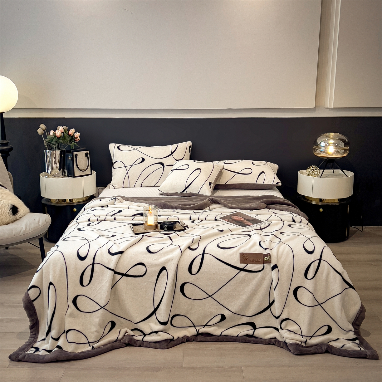 91家纺网 家纺一手货源 找家纺 慕木家纺 2025新款轻奢水貂拉链毛毯可可慕莎系列 可可慕莎-交织白