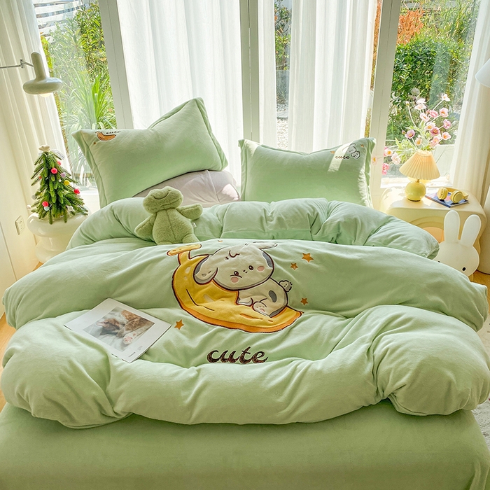 棉生活家纺 2025新款卡通牛奶绒贴布绣系列四件套 香蕉 绿