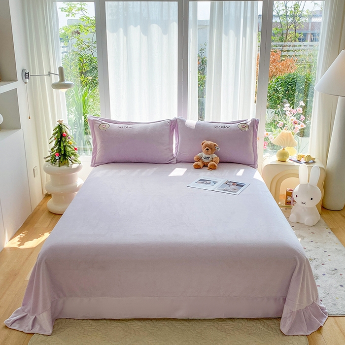 91家纺网 家纺一手货源 找家纺 棉生活家纺 2025新款卡通牛奶绒贴布绣系列四件套 乖乖兔 紫