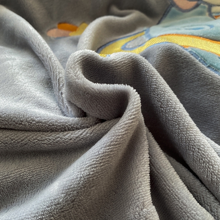 91家纺网 家纺一手货源 找家纺 棉生活家纺 2025新款卡通牛奶绒贴布绣系列四件套 太空旅行 灰