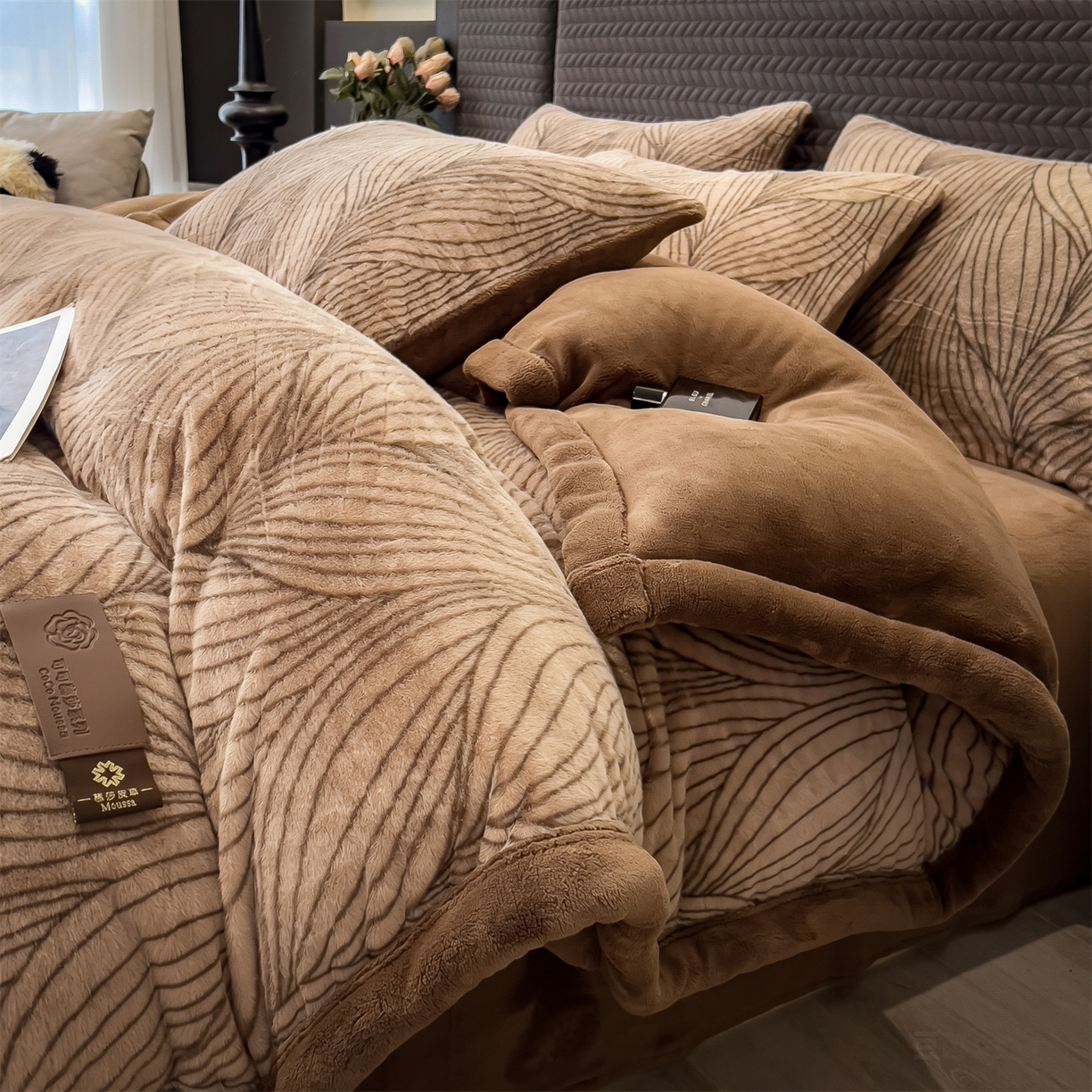 慕木家纺 2025新款轻奢水貂四件套可可慕莎系列 可可慕莎-金棕叶