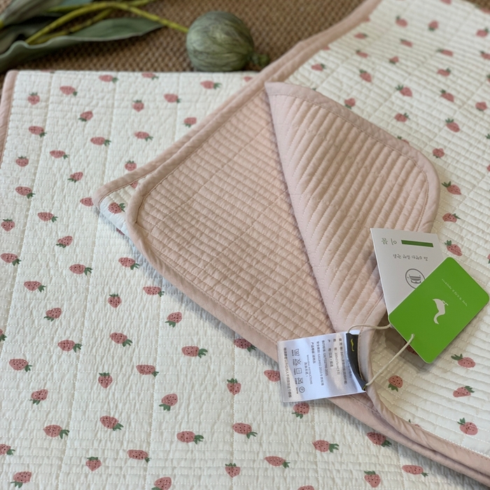 91家纺网 家纺一手货源 找家纺 汇庭 2025新款·慕斯单品床盖系列 草莓乐园