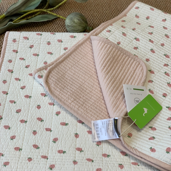 91家纺网 家纺一手货源 找家纺 汇庭 2025新款·慕斯单品床盖系列 草莓乐园