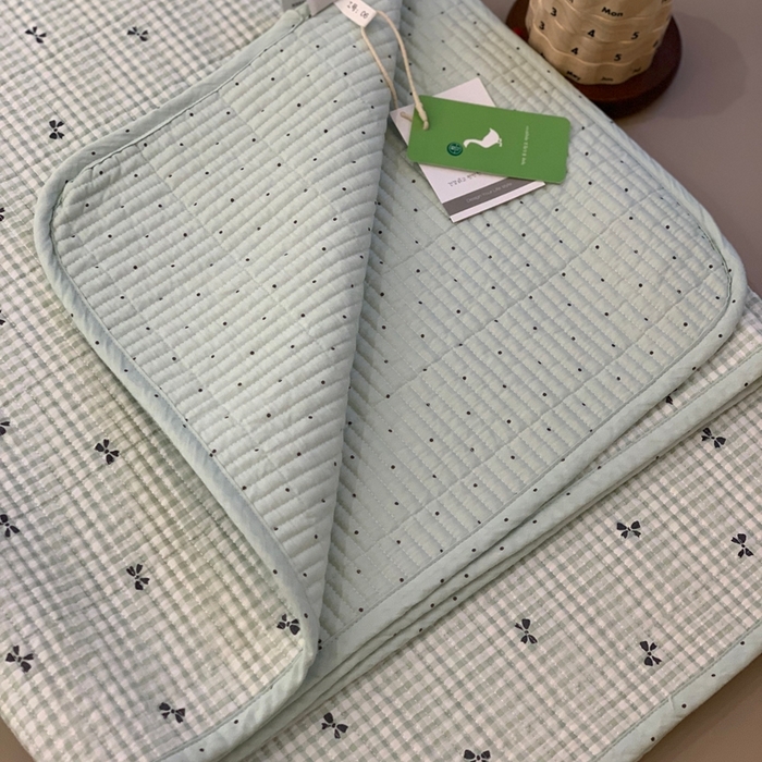 91家纺网 家纺一手货源 找家纺 汇庭 2025新款·慕斯单品床盖系列 蝶兰绿