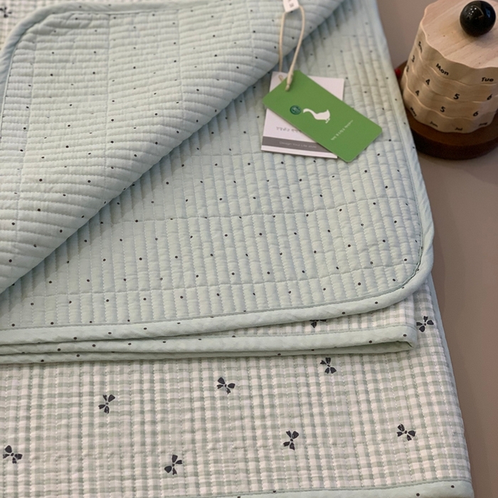 91家纺网 家纺一手货源 找家纺 汇庭 2025新款·慕斯单品床盖系列 蝶兰绿