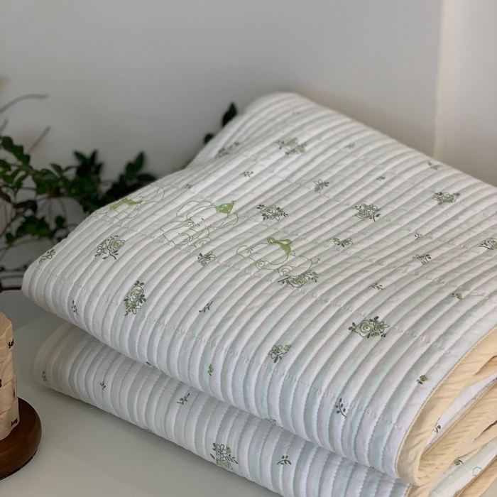 91家纺网 家纺一手货源 找家纺 汇庭 2025新款·慕斯单品床盖系列 花花象