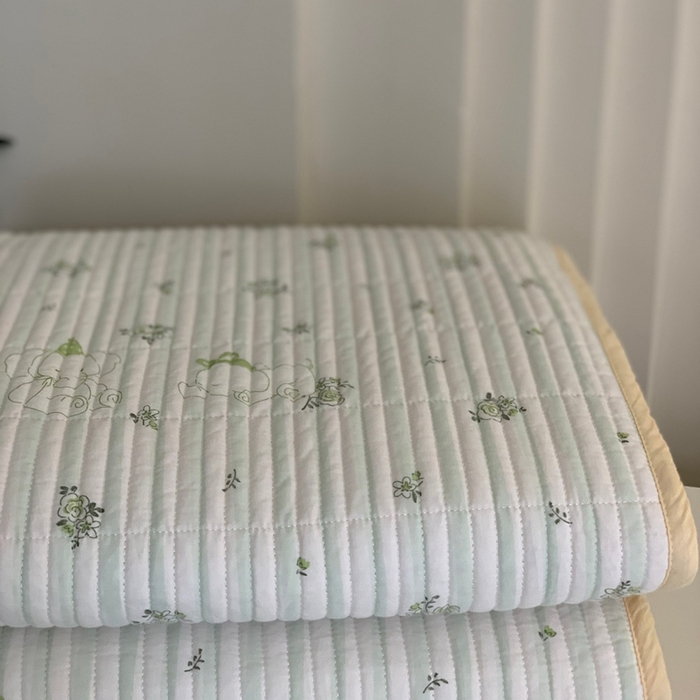 91家纺网 家纺一手货源 找家纺 汇庭 2025新款·慕斯单品床盖系列 花花象