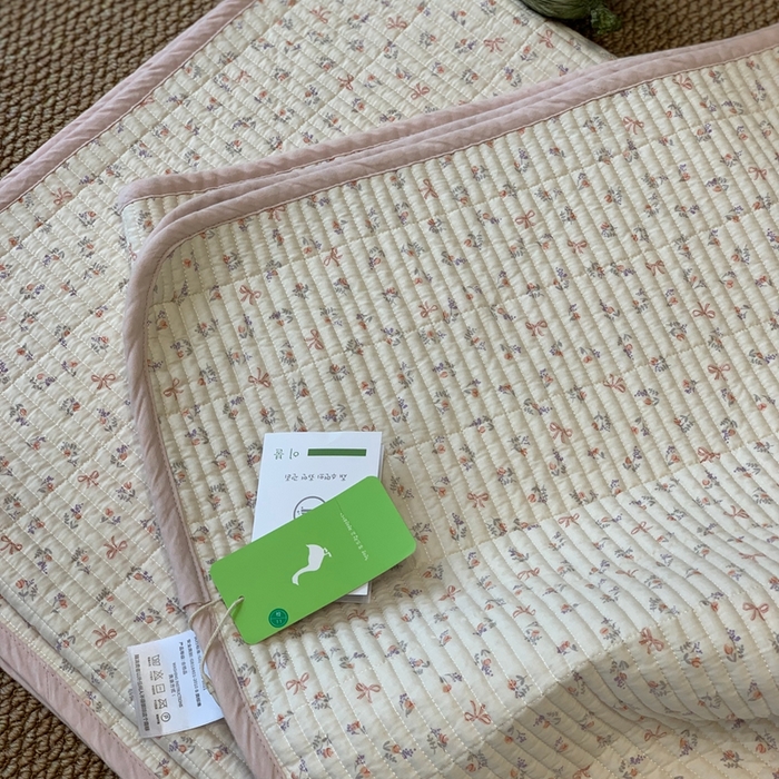 91家纺网 家纺一手货源 找家纺 汇庭 2025新款·慕斯单品床盖系列 洛苏粉