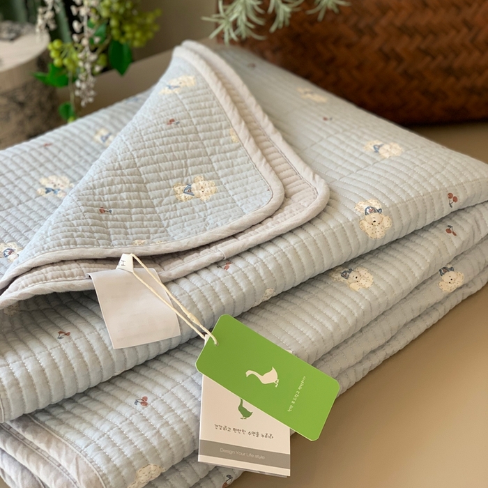 91家纺网 家纺一手货源 找家纺 汇庭 2025新款·慕斯单品床盖系列 奶油小狗