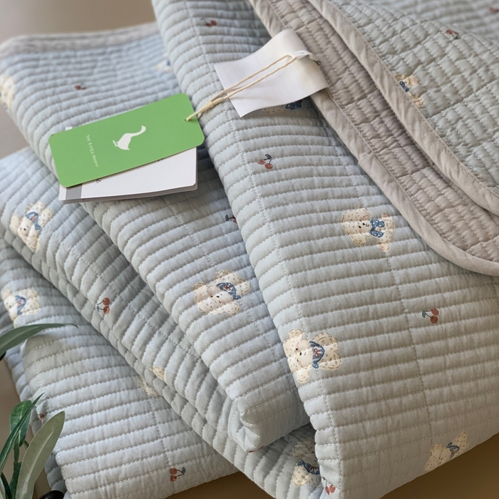 91家纺网 家纺一手货源 找家纺 汇庭 2025新款·慕斯单品床盖系列 奶油小狗