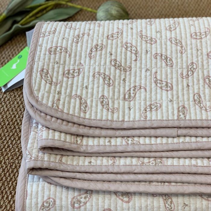 91家纺网 家纺一手货源 找家纺 汇庭 2025新款·慕斯单品床盖系列 佩德粉