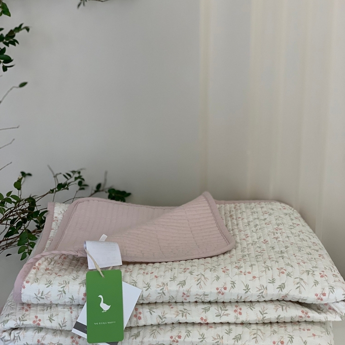 91家纺网 家纺一手货源 找家纺 汇庭 2025新款·慕斯单品床盖系列 诗图