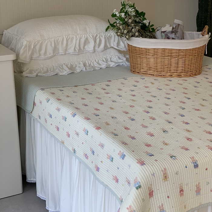 91家纺网 家纺一手货源 找家纺 汇庭 2025新款·慕斯单品床盖系列 糖果兔