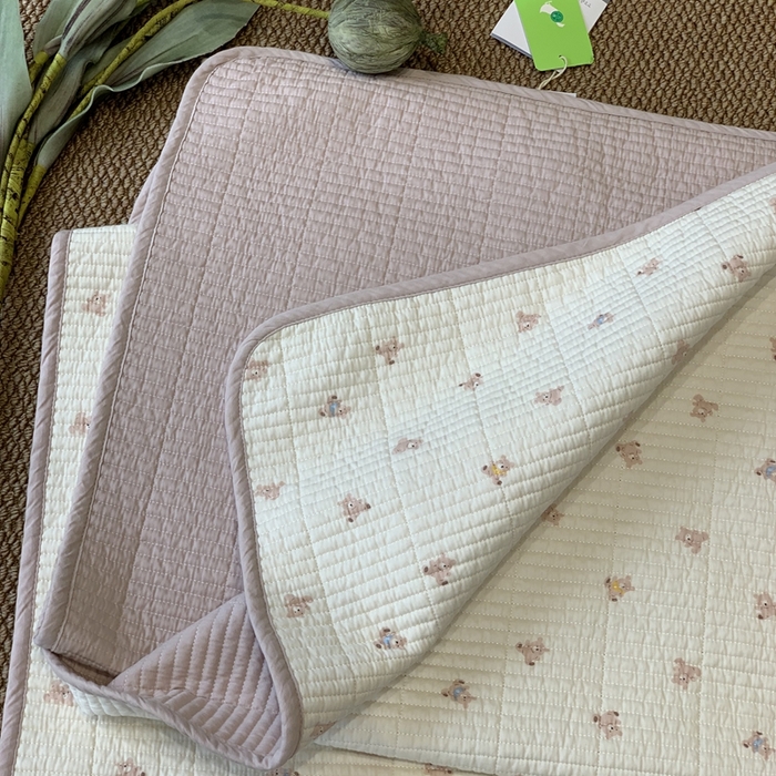 91家纺网 家纺一手货源 找家纺 汇庭 2025新款·慕斯单品床盖系列 小奶熊