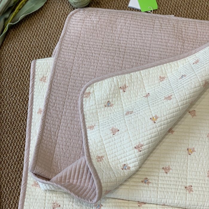 91家纺网 家纺一手货源 找家纺 汇庭 2025新款·慕斯单品床盖系列 小奶熊