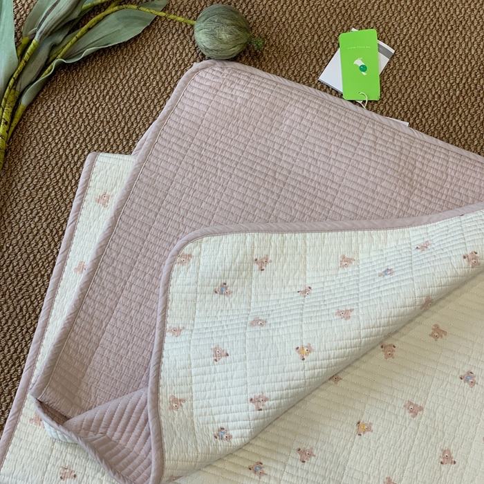 91家纺网 家纺一手货源 找家纺 汇庭 2025新款·慕斯单品床盖系列 小奶熊