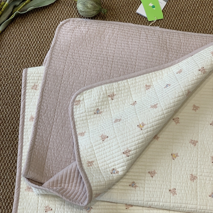 91家纺网 家纺一手货源 找家纺 汇庭 2025新款·慕斯单品床盖系列 小奶熊