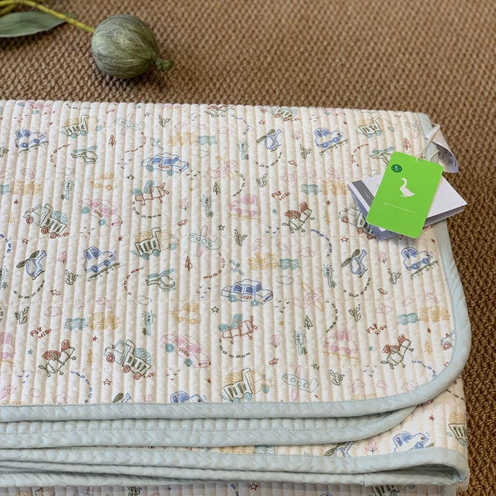 91家纺网 家纺一手货源 找家纺 汇庭 2025新款·慕斯单品床盖系列 小汽车