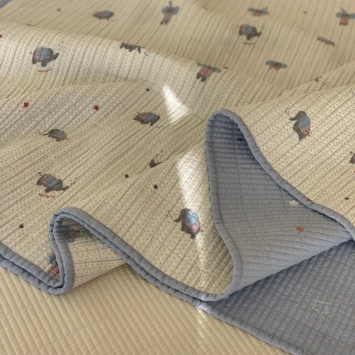 91家纺网 家纺一手货源 找家纺 汇庭 2025新款·慕斯单品床盖系列 星星小象