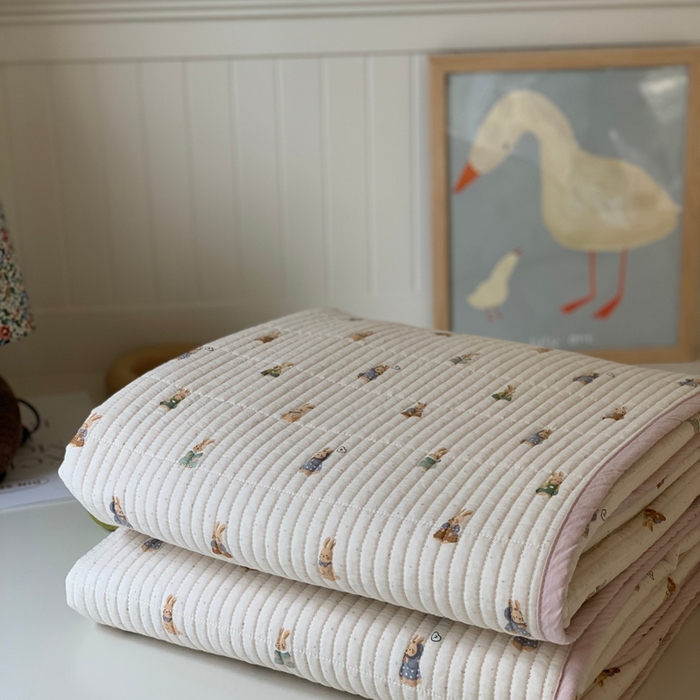 91家纺网 家纺一手货源 找家纺 汇庭 2025新款·慕斯单品床盖系列 元气小兔