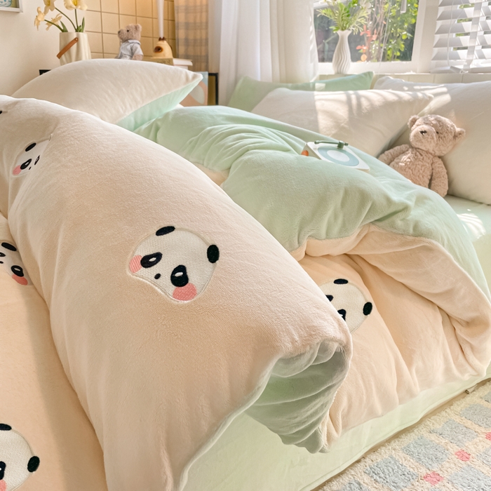 91家纺网 家纺一手货源 找家纺 （总）仔仔熊 2025新款牛奶绒刺绣四件套