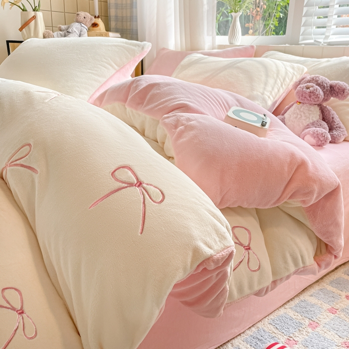 91家纺网 家纺一手货源 找家纺 （总）仔仔熊 2025新款牛奶绒刺绣四件套