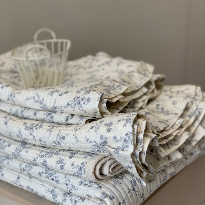 91家纺网 家纺一手货源 找家纺 汇庭 2025新款床盖三件套 初恋紫