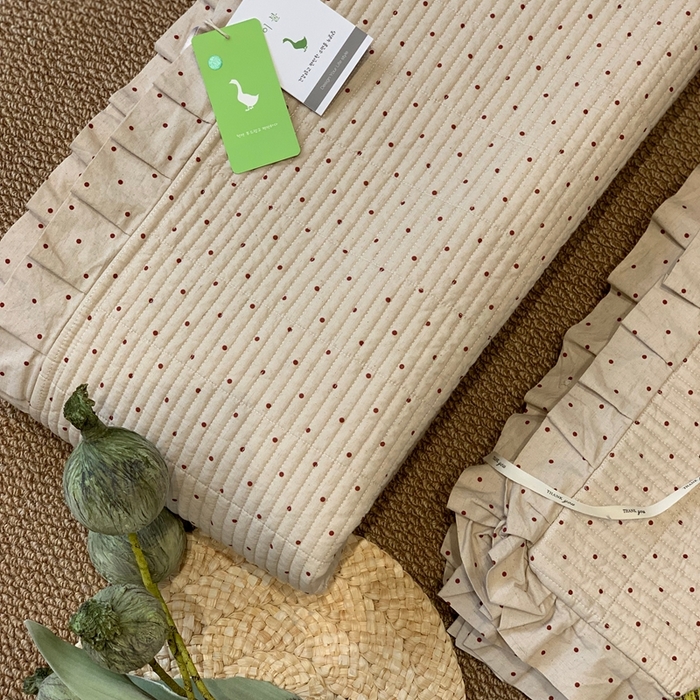 91家纺网 家纺一手货源 找家纺 汇庭 2025新款床盖三件套 相思红豆