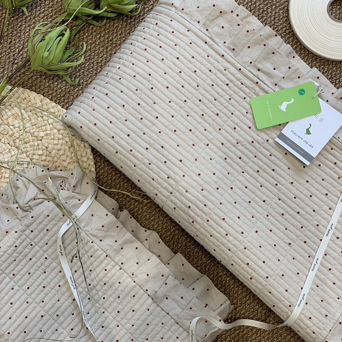 91家纺网 家纺一手货源 找家纺 汇庭 2025新款床盖三件套 相思红豆