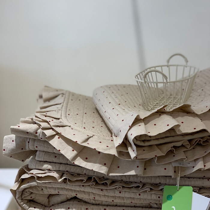 91家纺网 家纺一手货源 找家纺 汇庭 2025新款床盖三件套 相思红豆