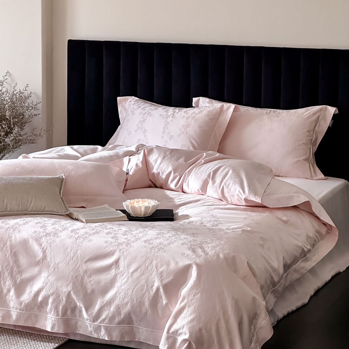 91家纺网 家纺一手货源 找家纺 （总）MIU缪家居 2025新款100支全棉厚织提花简奢系列四件套-贝蒂