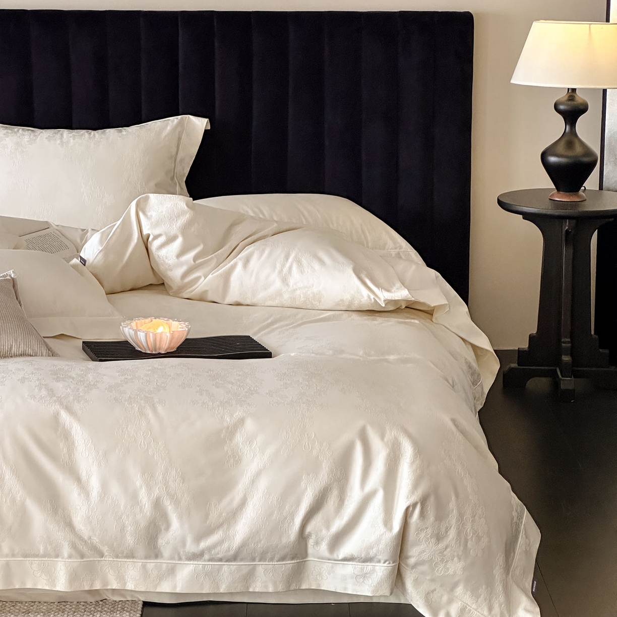 91家纺网 家纺一手货源 找家纺 MIU缪家居 2025新款100支全棉厚织提花简奢系列四件套-贝蒂 贝蒂（米白）