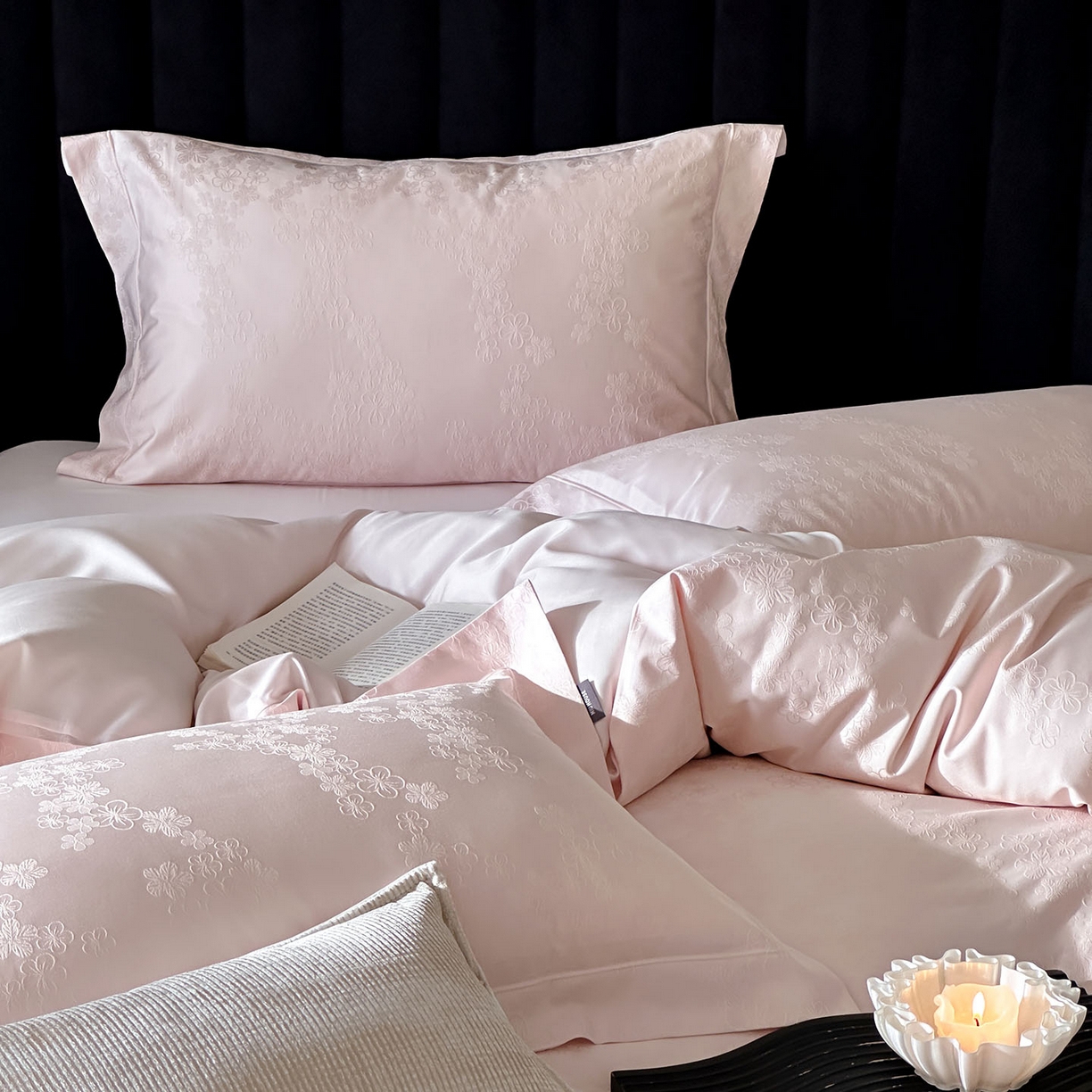 91家纺网 家纺一手货源 找家纺 MIU缪家居 2025新款100支全棉厚织提花简奢系列四件套-贝蒂 贝蒂 （桃粉）